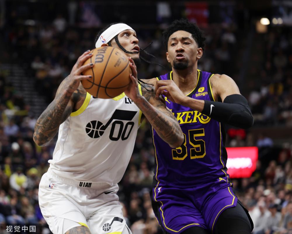 在第三版场 在第三版场