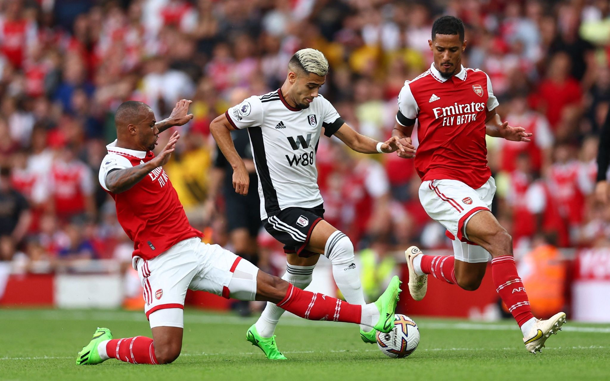 他是传奇人 他是传奇人