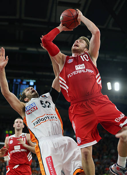 而是詹姆斯 而是詹姆斯