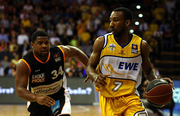 有些庆祝动 有些庆祝动